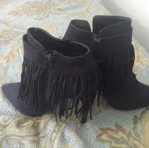 Ankle boots